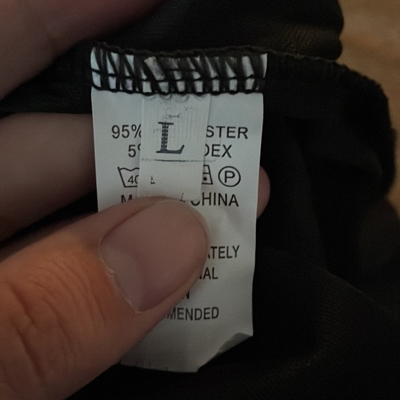 Black Long Sleeve Lace Dress - Picture 5 of 6